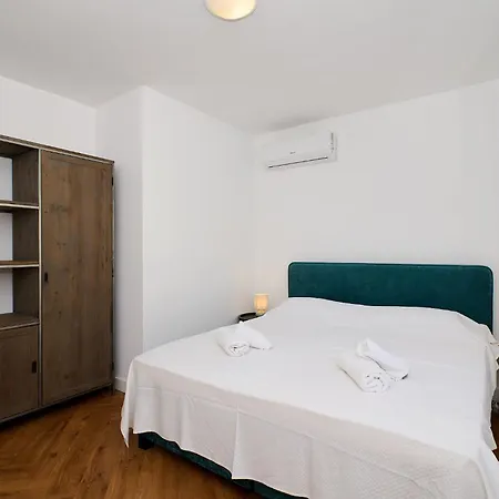 2 Bel - Lloret De Mar Vila