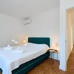 2 Bel - Lloret De Mar Vidreres
